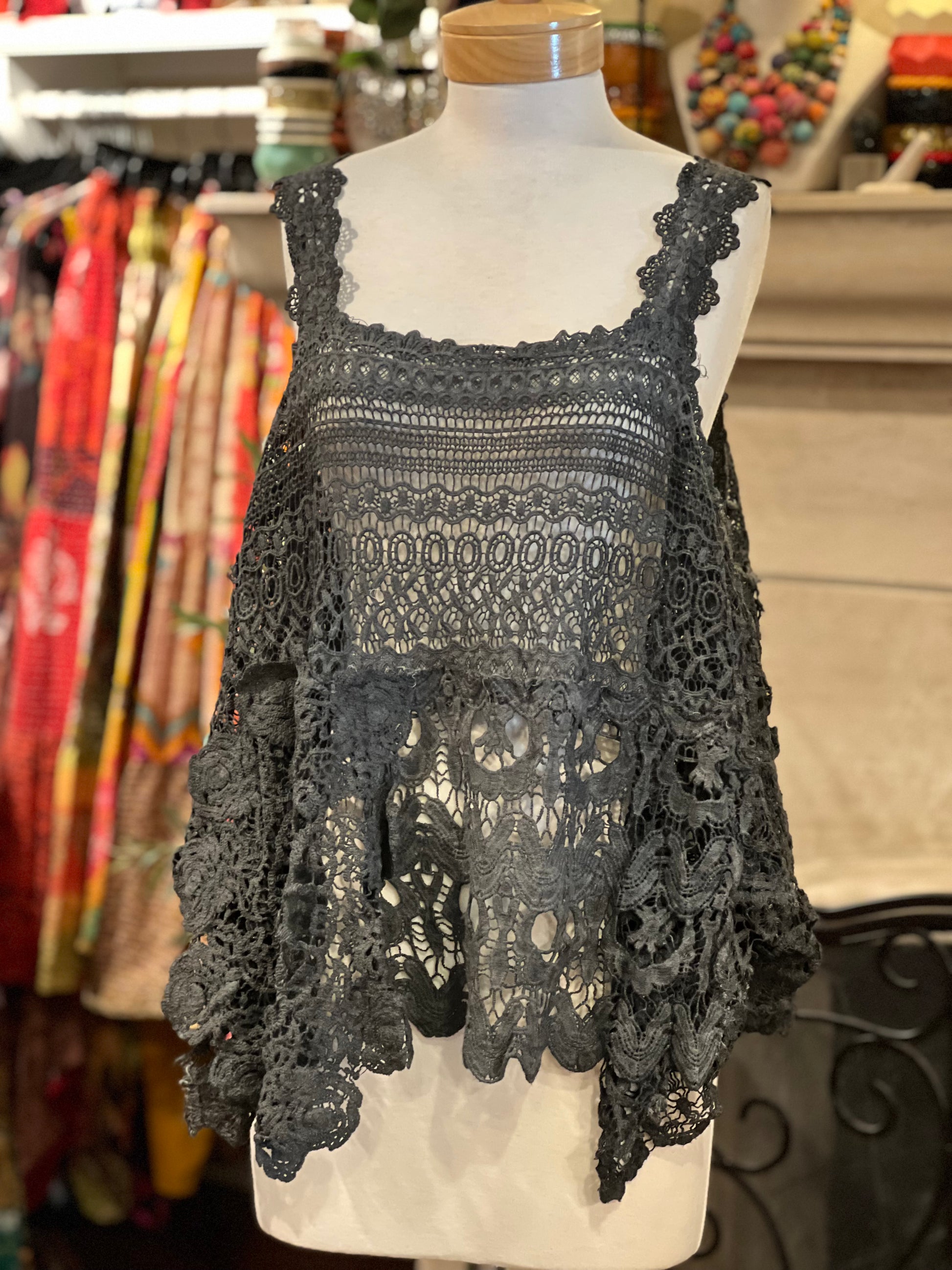 tattered tank

tank top

forever timeless tank

chateau bel age

charcoal
cotton