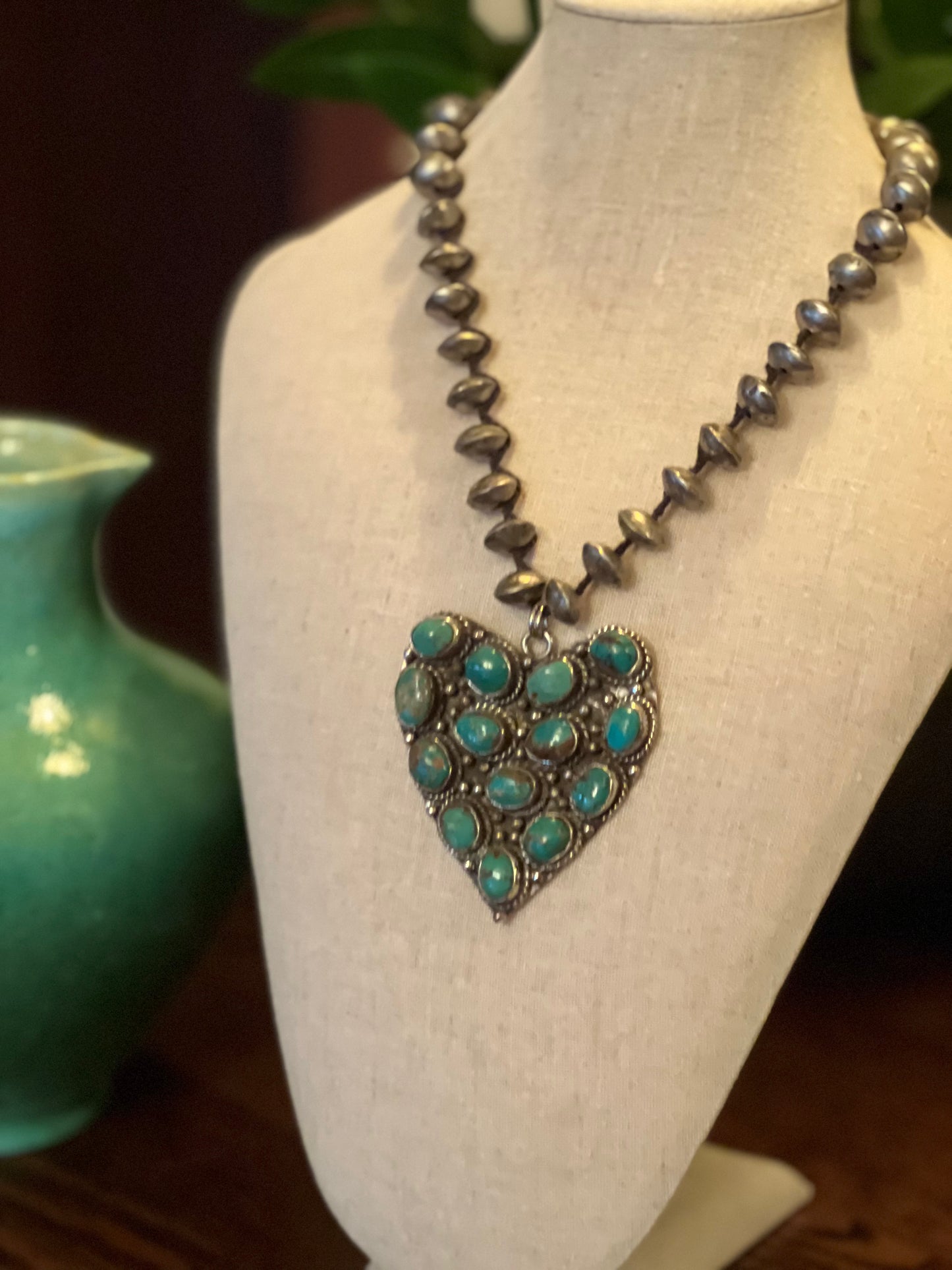 Turquoise Cluster Heart 1752 – Chateau Bel Age Boutique