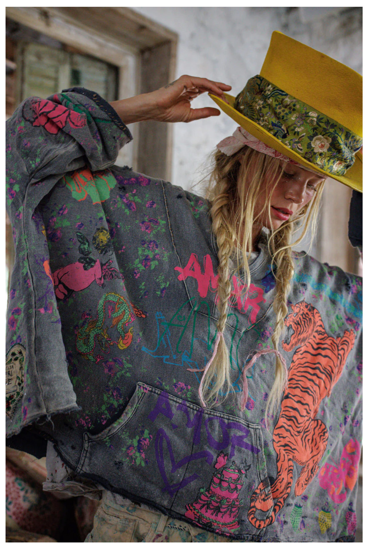 Graphics Raji Hoodie Top 2983 Prince by Magnolia Pearl