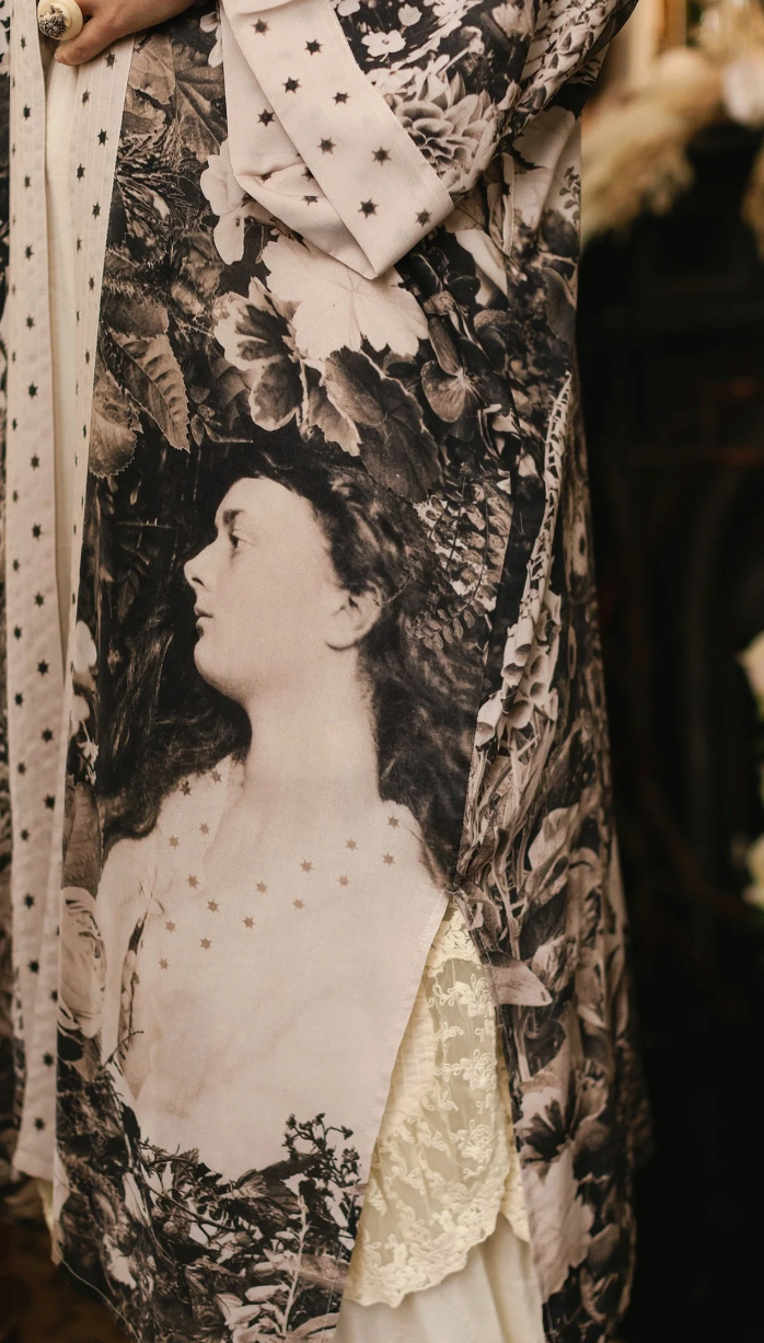 The Looking Glass Opera Kimono