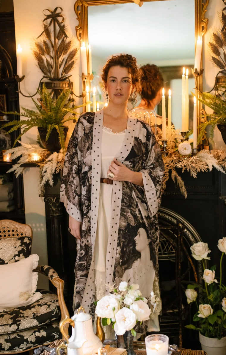 The Looking Glass Opera Kimono