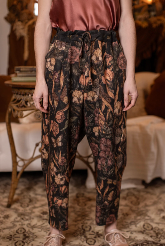 Momento Artist Pants PRE-AUTHORIZE