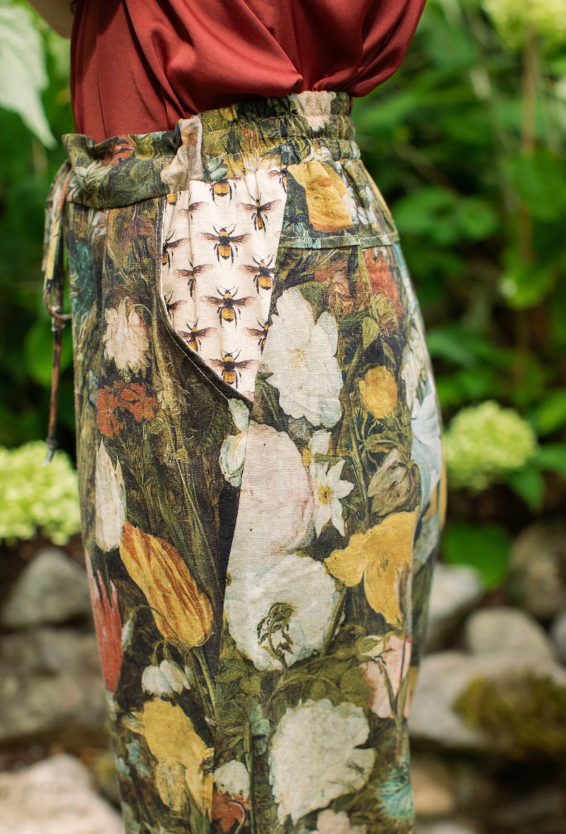 I Dream in Flowers Artist Pant – Chateau Bel Age Boutique (view 2)