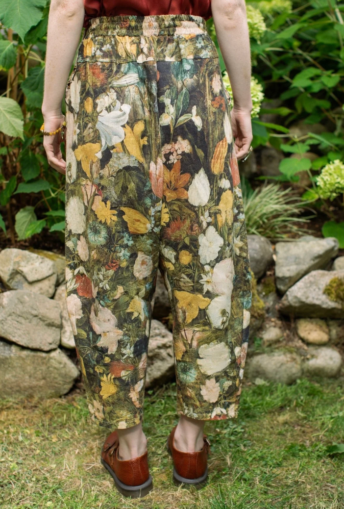 I Dream in Flowers Artist Pant – Chateau Bel Age Boutique (view 5)