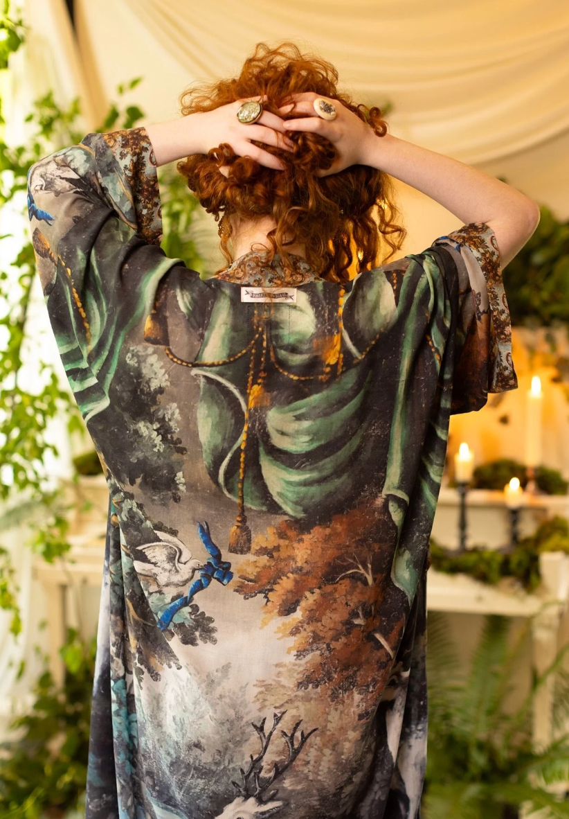 Theatre of Dreams Opera Duster – Chateau Bel Age Boutique (view 2)