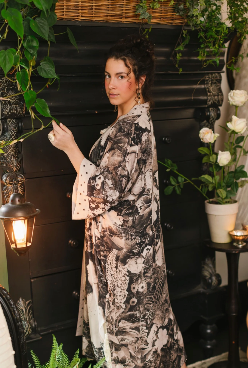 The Looking Glass Opera Kimono