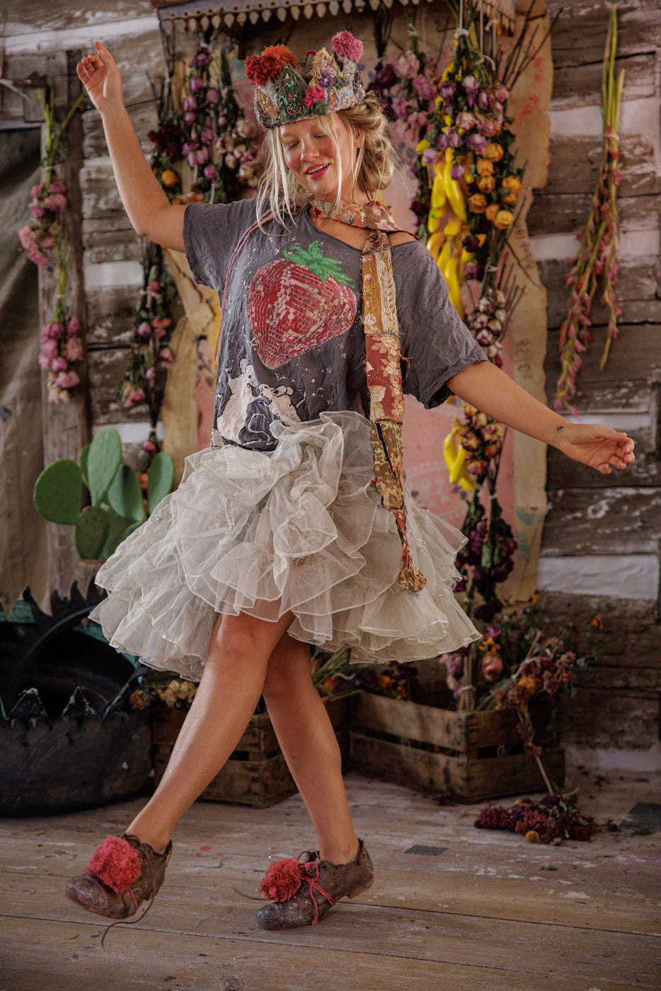 Discotheque Fraises Tee Top 2663 Ozzy by Magnolia Pearl